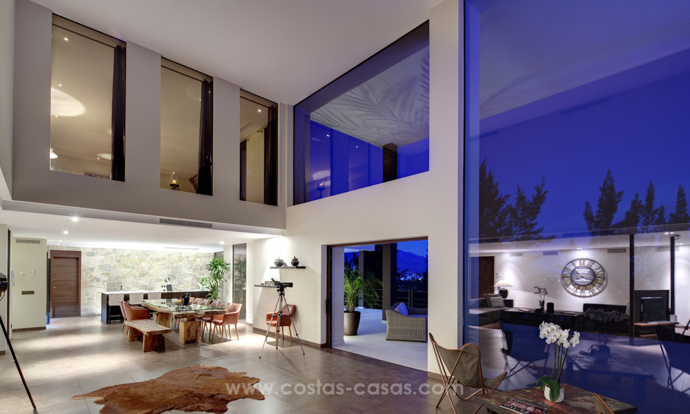 Impresionante villa de lujo moderna con vistas panorámicas al mar en venta, primera línea de golf, Benahavis - Marbella 4762