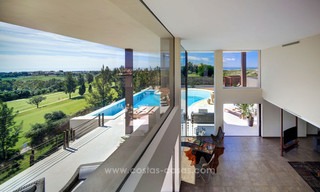 Impresionante villa de lujo moderna con vistas panorámicas al mar en venta, primera línea de golf, Benahavis - Marbella 4771 
