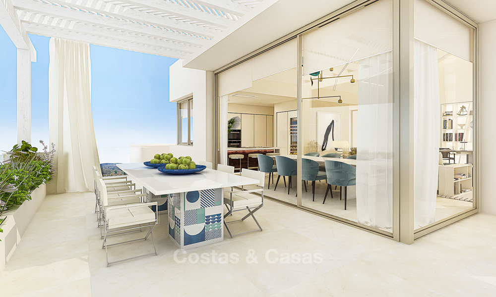 Chalet-apartamentos de lujo en venta en una urbanización de nueva construcción con espectaculares vistas al mar en Benahavis, Marbella. 4841
