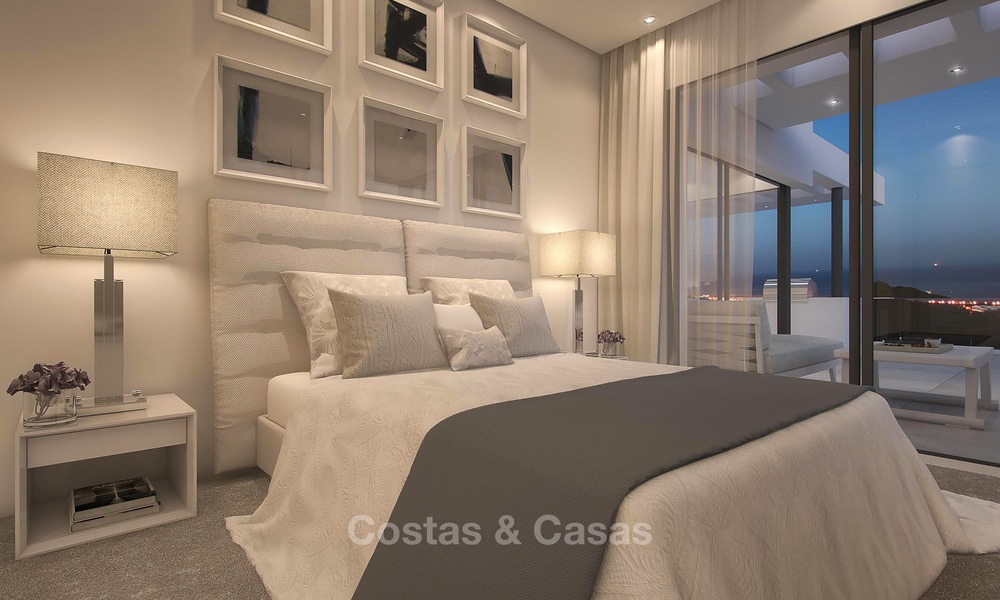 Modernos apartamentos de lujo en venta con vistas completas y sin obstaculos al mar, a corta distancia del centro de Marbella. 4868