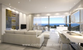 Apartamentos de lujo modernos y contemporáneos con maravillosas vistas al mar en venta, a corta distancia del centro de Marbella. 4926 