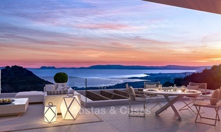 Apartamentos de lujo modernos y contemporáneos con exquisitas vistas al mar en venta, a corta distancia del centro de Marbella. 4964 
