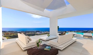 Se venden nuevas villas modernas y contemporáneas, con vistas panorámicas al mar, en la Nueva Milla de Oro entre Marbella y Estepona 5104 