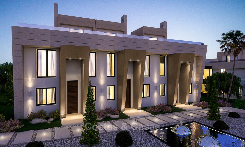 Apartamentos y áticos de lujo modernos y vanguardistas a la venta en la Milla de Oro, Marbella 4980
