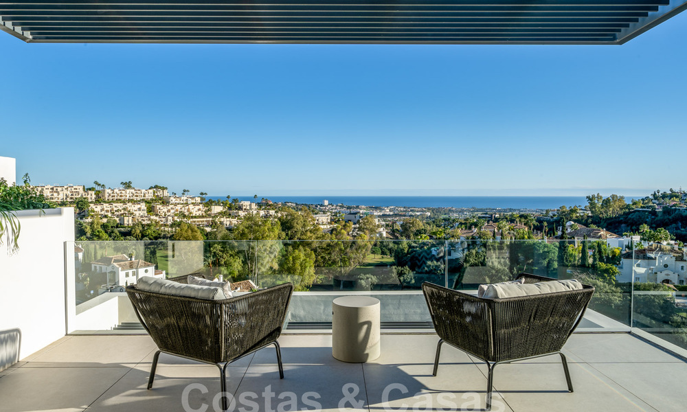 Exclusivos apartamentos de lujo en venta, de diseño contemporáneo y con vistas al mar, en Benahavis - Marbella 35229