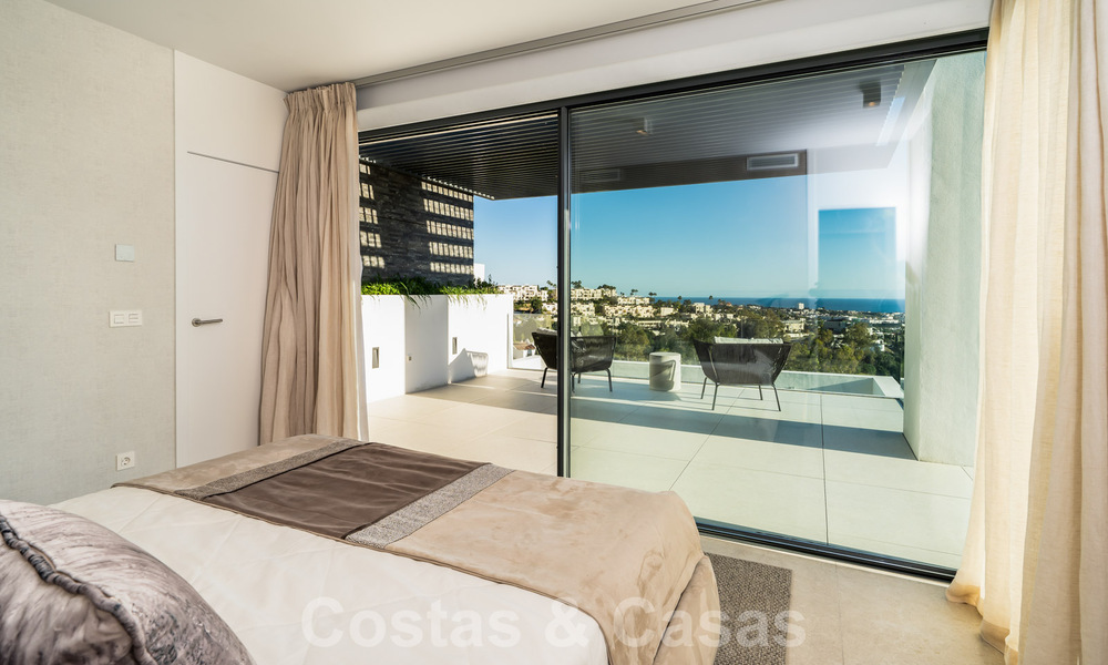 Exclusivos apartamentos de lujo en venta, de diseño contemporáneo y con vistas al mar, en Benahavis - Marbella 35231