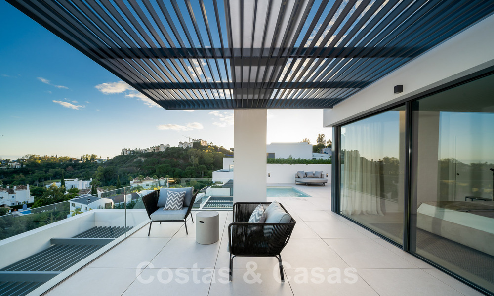Exclusivos apartamentos de lujo en venta, de diseño contemporáneo y con vistas al mar, en Benahavis - Marbella 35238