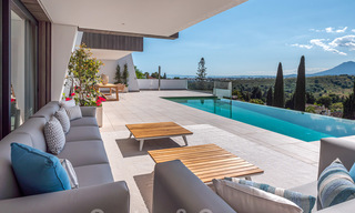 Exclusivas y modernas villas de lujo con vistas panorámicas al mar en venta, Marbella - Estepona 25342 