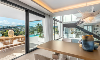 Exclusivas y modernas villas de lujo con vistas panorámicas al mar en venta, Marbella - Estepona 25360 