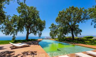 Extraordinaria villa de diseño moderno contemporáneo a la venta, espectaculares vistas al mar, Benalmádena, Costa del Sol 38515 