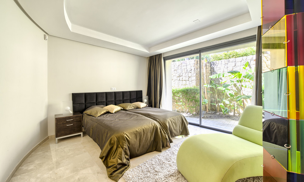 Amplio y moderno apartamento de lujo en venta, Milla de Oro, Marbella 5224