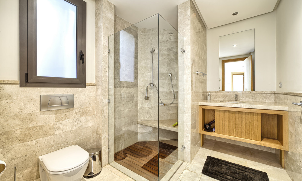 Amplio y moderno apartamento de lujo en venta, Milla de Oro, Marbella 5225