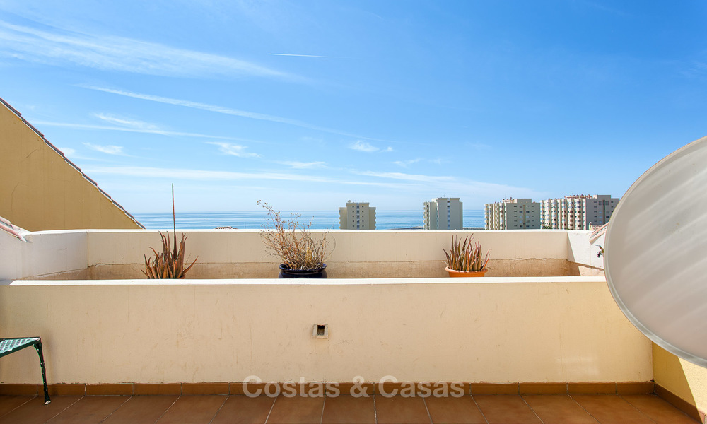 Muy espacioso, acogedor y céntrico ático de lujo en venta con vistas al mar, Estepona centro 5647
