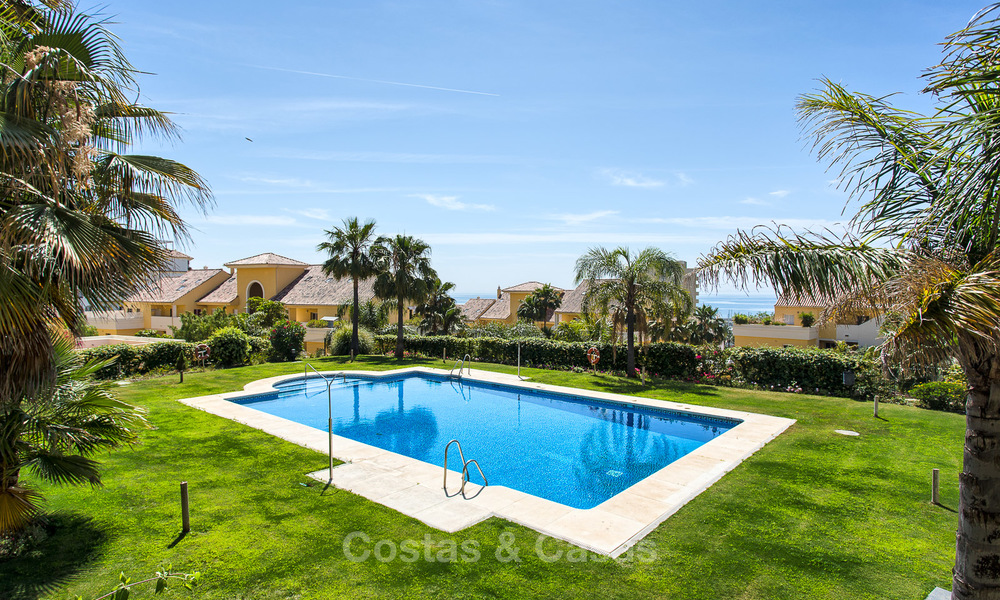 Muy espacioso, acogedor y céntrico ático de lujo en venta con vistas al mar, Estepona centro 5664