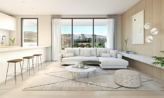 Nuevos y modernos apartamentos en primera línea de golf en venta, La Cala de Mijas, Costa del Sol 5696 