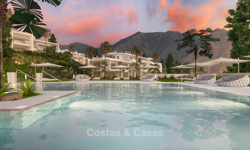 Lujosos y modernos apartamentos en venta, en un exclusivo complejo con laguna privada, Casares, Costa del Sol 5916