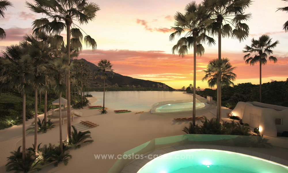 Lujosos y modernos apartamentos en venta, en un exclusivo complejo con laguna privada, Casares, Costa del Sol 20048