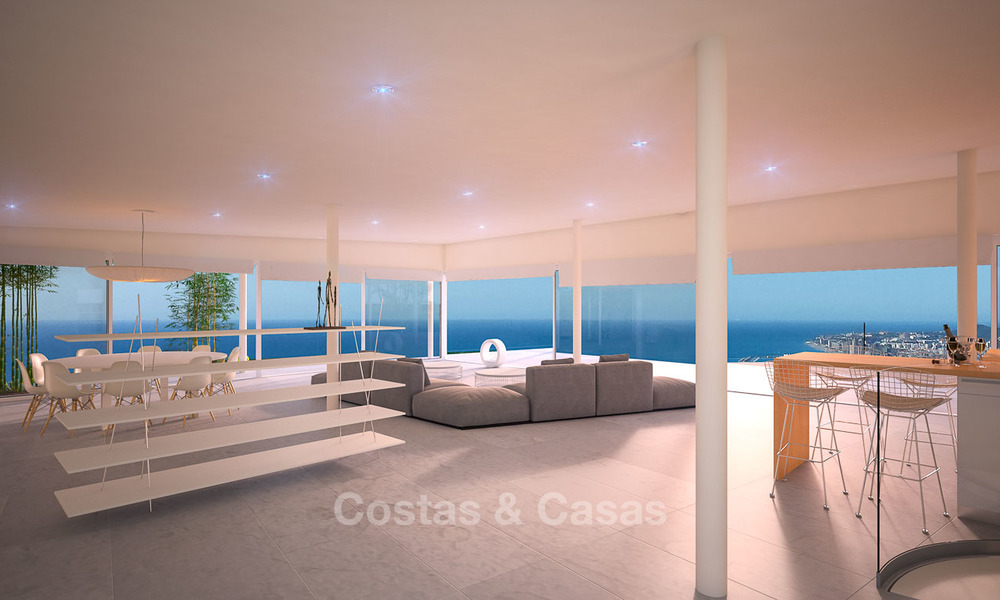 Villa única y exclusiva en venta, con vistas panorámicas al mar, en Benalmádena - Costa del Sol 6097