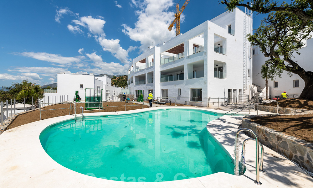 Atractivos apartamentos nuevos con vistas al mar en venta, Marbella 29177