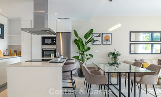 Nuevos apartamentos modernos en un resort boutique de 5 estrellas en venta en Marbella con impresionantes vistas al mar 802789 
