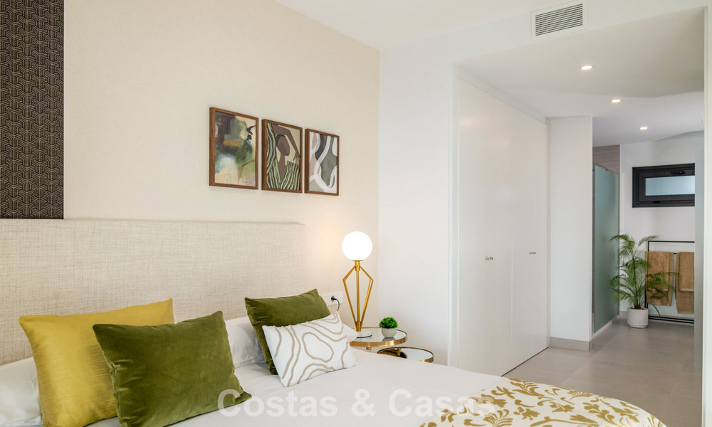 Nuevos apartamentos modernos en un resort boutique de 5 estrellas en venta en Marbella con impresionantes vistas al mar 802792