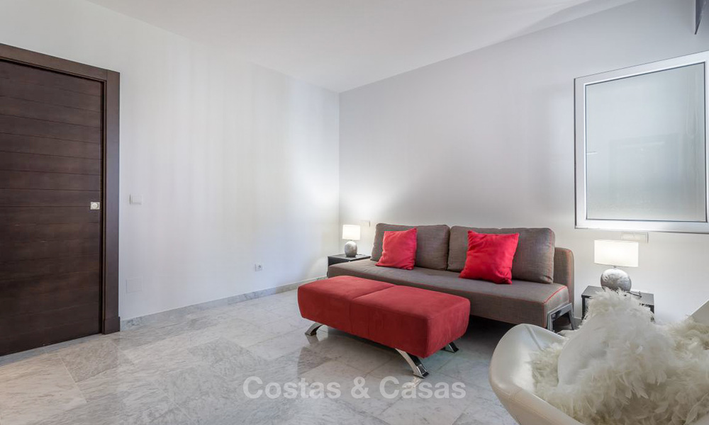 Exquisito y espacioso apartamento de lujo en venta, Marina Puente Romano, Milla de Oro, Marbella 6252