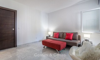 Exquisito y espacioso apartamento de lujo en venta, Marina Puente Romano, Milla de Oro, Marbella 6252 