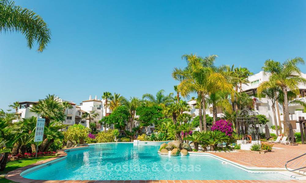 Exquisito y espacioso apartamento de lujo en venta, Marina Puente Romano, Milla de Oro, Marbella 6256