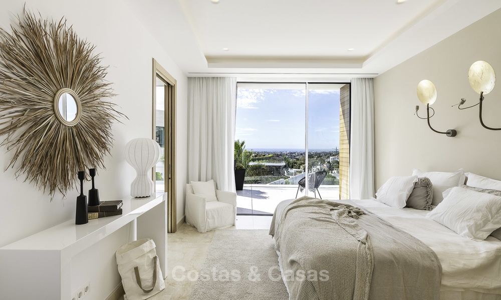 Magnífica villa de lujo contemporánea en un complejo de golf de primera clase a la venta, Benahavis - Marbella 17179