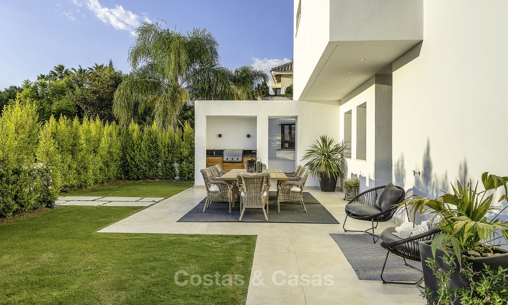 Magnífica villa de lujo contemporánea en un complejo de golf de primera clase a la venta, Benahavis - Marbella 17191