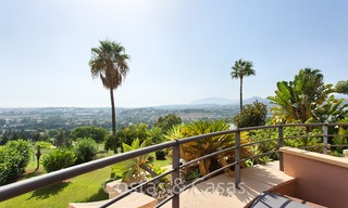 En venta: Moderno apartamento de lujo en un codiciado complejo residencial en el corazón del Valle del Golf de Nueva Andalucia - Marbella 6564 