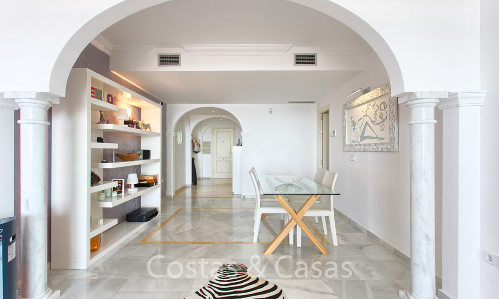 En venta: Moderno apartamento de lujo en un codiciado complejo residencial en el corazón del Valle del Golf de Nueva Andalucia - Marbella 6567