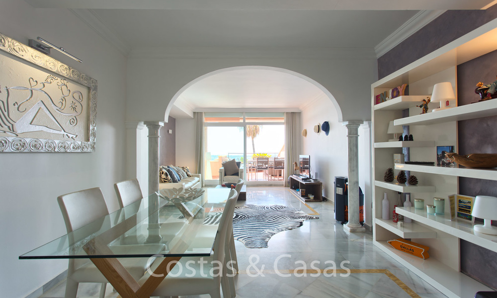 En venta: Moderno apartamento de lujo en un codiciado complejo residencial en el corazón del Valle del Golf de Nueva Andalucia - Marbella 6570