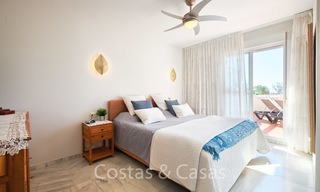 Apartamento en planta alta a la venta, a poca distancia de la playa y de Puerto Banús, Nueva Andalucia - Marbella 6607 