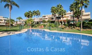 Apartamento en planta alta a la venta, a poca distancia de la playa y de Puerto Banús, Nueva Andalucia - Marbella 6623 