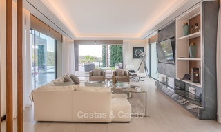 Magnífica villa de diseño de nueva construcción en venta en una exclusiva urbanización, Benahavis - Marbella 6926 