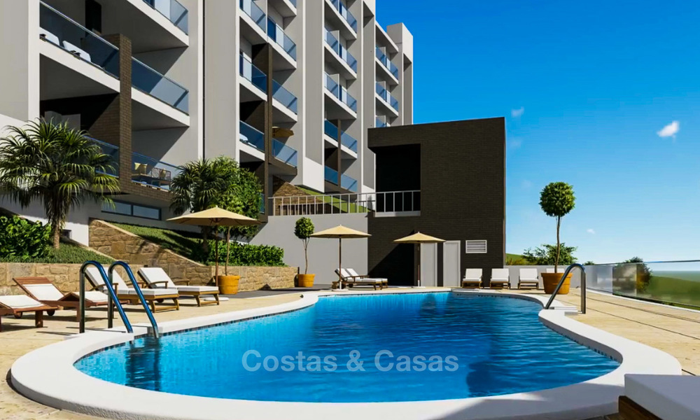 Atractivos apartamentos nuevos con vistas al mar y al golf en venta, a poca distancia de la playa, Manilva - Costa del Sol 7077