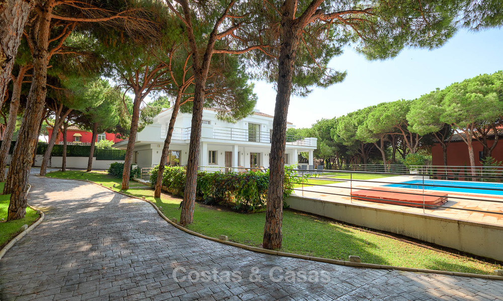 Amplia villa nueva de primera calidad en venta, lista para mudarse, Marbella Este, Marbella 7192