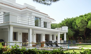 Amplia villa nueva de primera calidad en venta, lista para mudarse, Marbella Este, Marbella 7193 