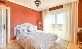 Magnífica villa de lujo de estilo rústico con impresionantes vistas al mar y a la montaña – Valle del golf, Nueva Andalucia, Marbella 7274 