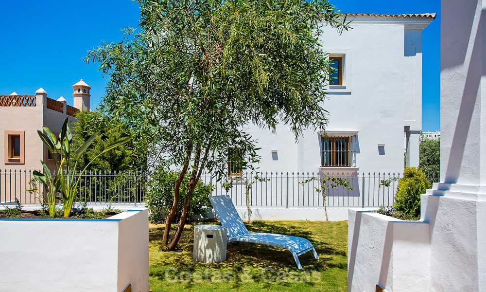 Elegantes villas nuevas llave en mano con vistas al mar en venta, primera línea de golf, Nueva Milla de Oro, Marbella - Estepona 7571