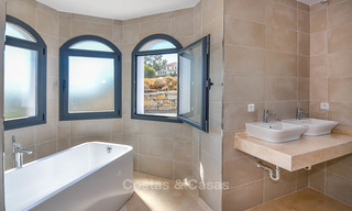 Villa de estilo andaluz con vistas al mar y a la montaña en venta – Valle del Golf, Nueva Andalucia, Marbella 7578 