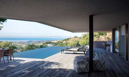Impresionante villa contemporánea de nueva construcción con impresionantes vistas al mar y al valle en venta, Benahavis, Marbella 7640