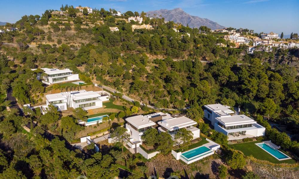 Nuevas villas de lujo contemporáneas con vistas al mar en venta, en una urbanización exclusiva en Benahavis - Marbella 21656