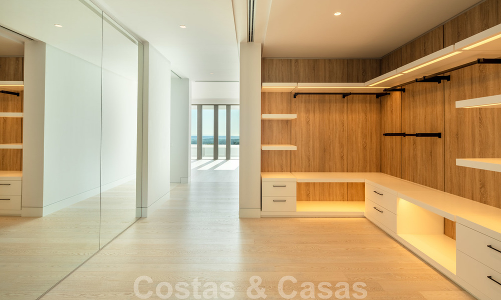 Nuevas villas de lujo contemporáneas con vistas al mar en venta, en una urbanización exclusiva en Benahavis - Marbella 21659