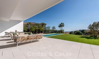 Nuevas villas de lujo contemporáneas con vistas al mar en venta, en una urbanización exclusiva en Benahavis - Marbella 37238 