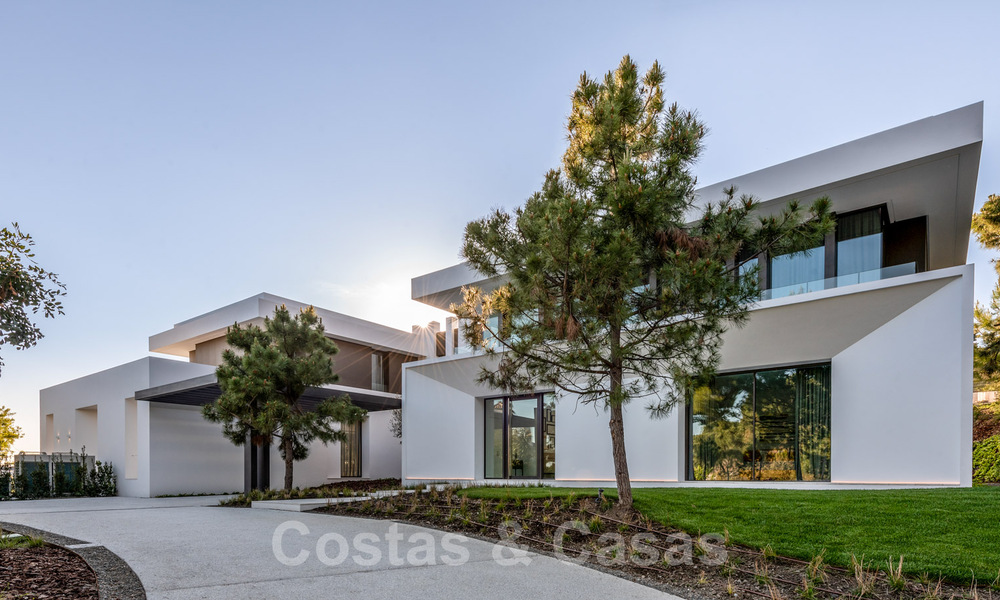 Nuevas villas de lujo contemporáneas con vistas al mar en venta, en una urbanización exclusiva en Benahavis - Marbella 37262