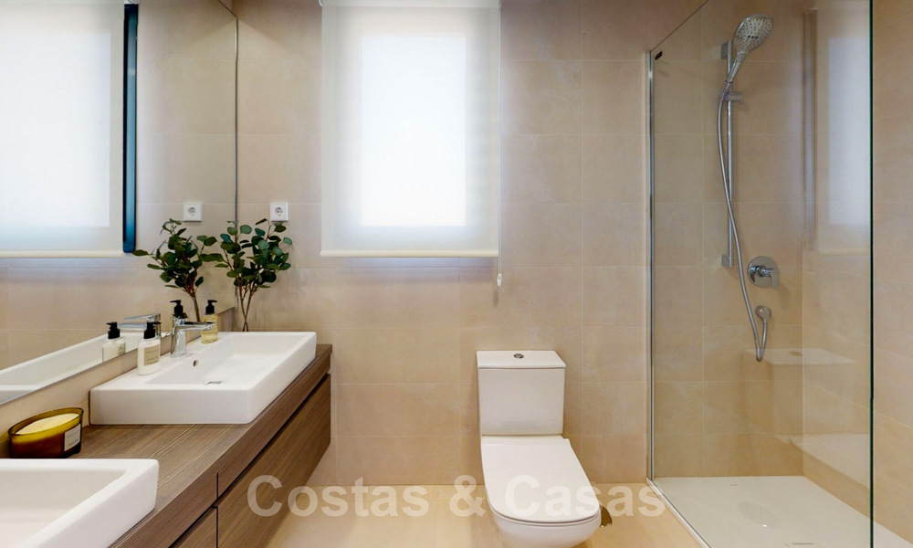 Nuevos apartamentos de vanguardia en venta, a poca distancia de la playa y de los servicios, Fuengirola, Costa del Sol 32983