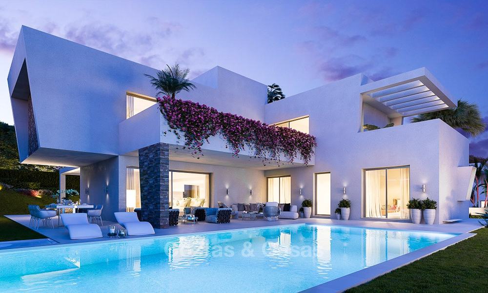 Ubicación ideal y precios atractivos de villas de lujo modernas en venta, Este-Estepona, Marbella 7894