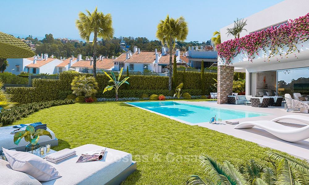 Ubicación ideal y precios atractivos de villas de lujo modernas en venta, Este-Estepona, Marbella 7898